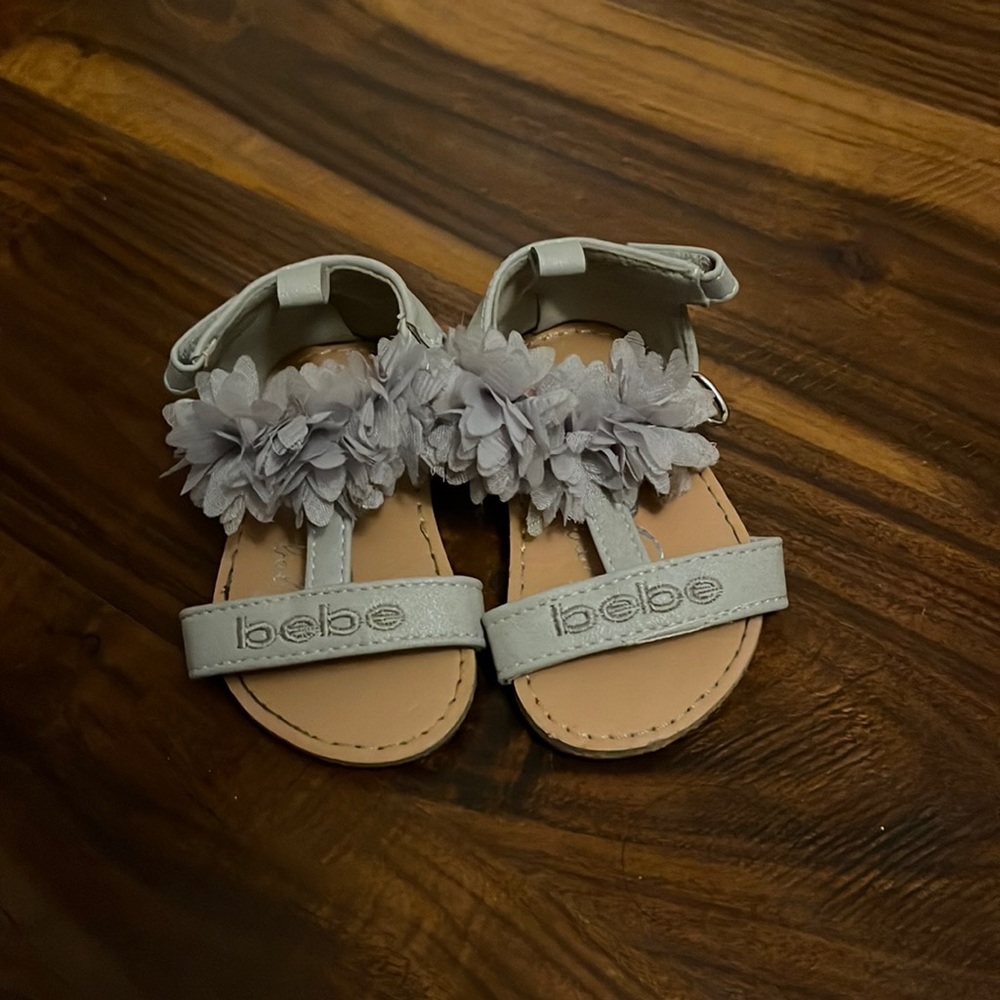 Infant size 1, adorable sandals